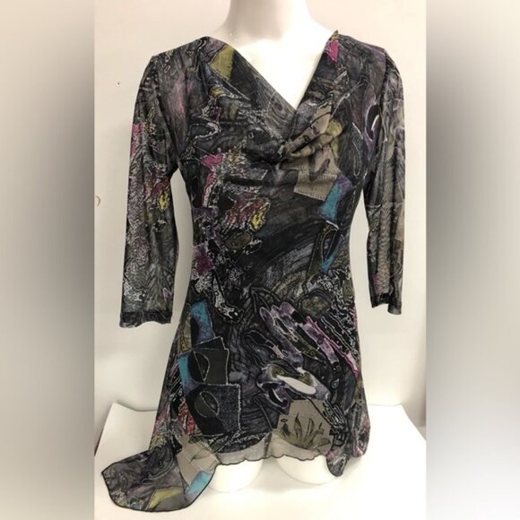 MELANIE LYNE THREE QUARTERS SLEEVE ASYMMETRICAL SIDES BLOUSE TUNIC - Picture 2 of 10